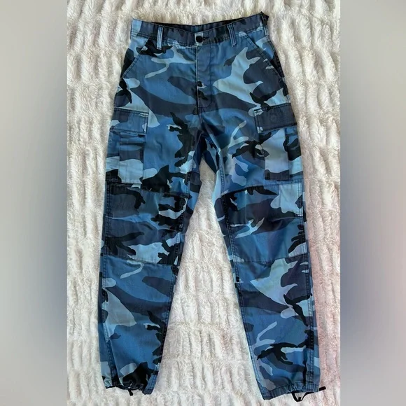 Y2K Vintage Camo Blue Cargo Pants - Picture 2 of 16